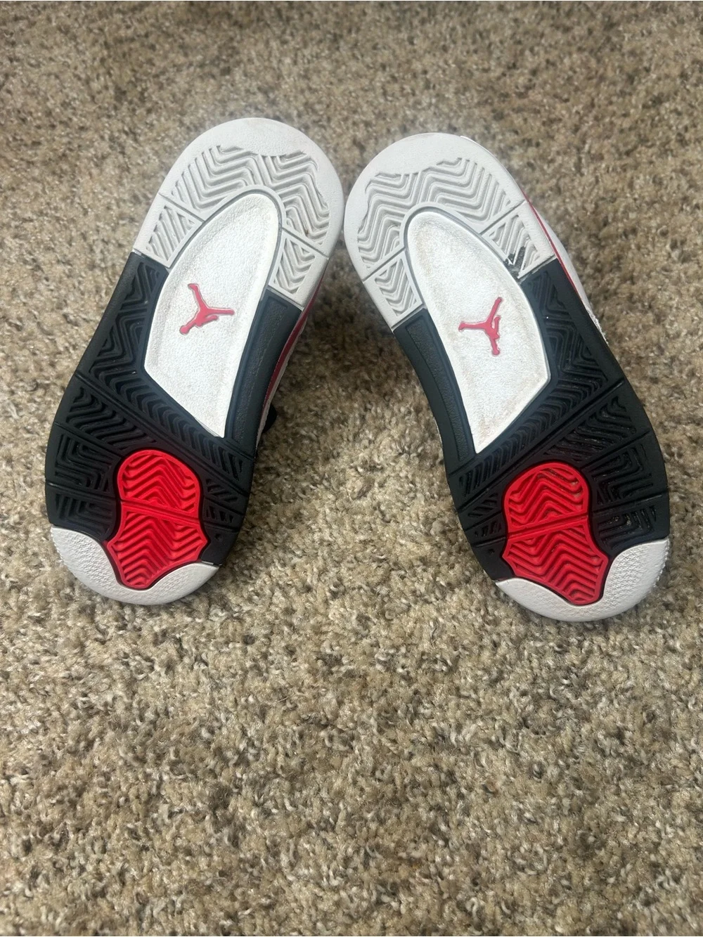 four pairs of shoes that need to be repair look at pictures